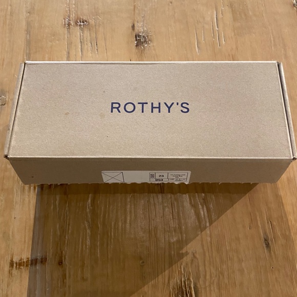 Rothy's The Point - Ecru Size 99 - Picture 6 of 7